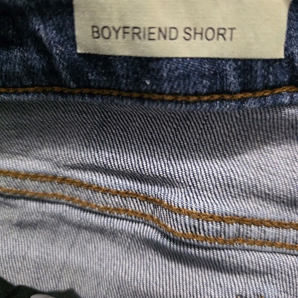 Kut From The Kloth Boyfriend Cuffed Jean Short Size 8 - Picture 4 of 6